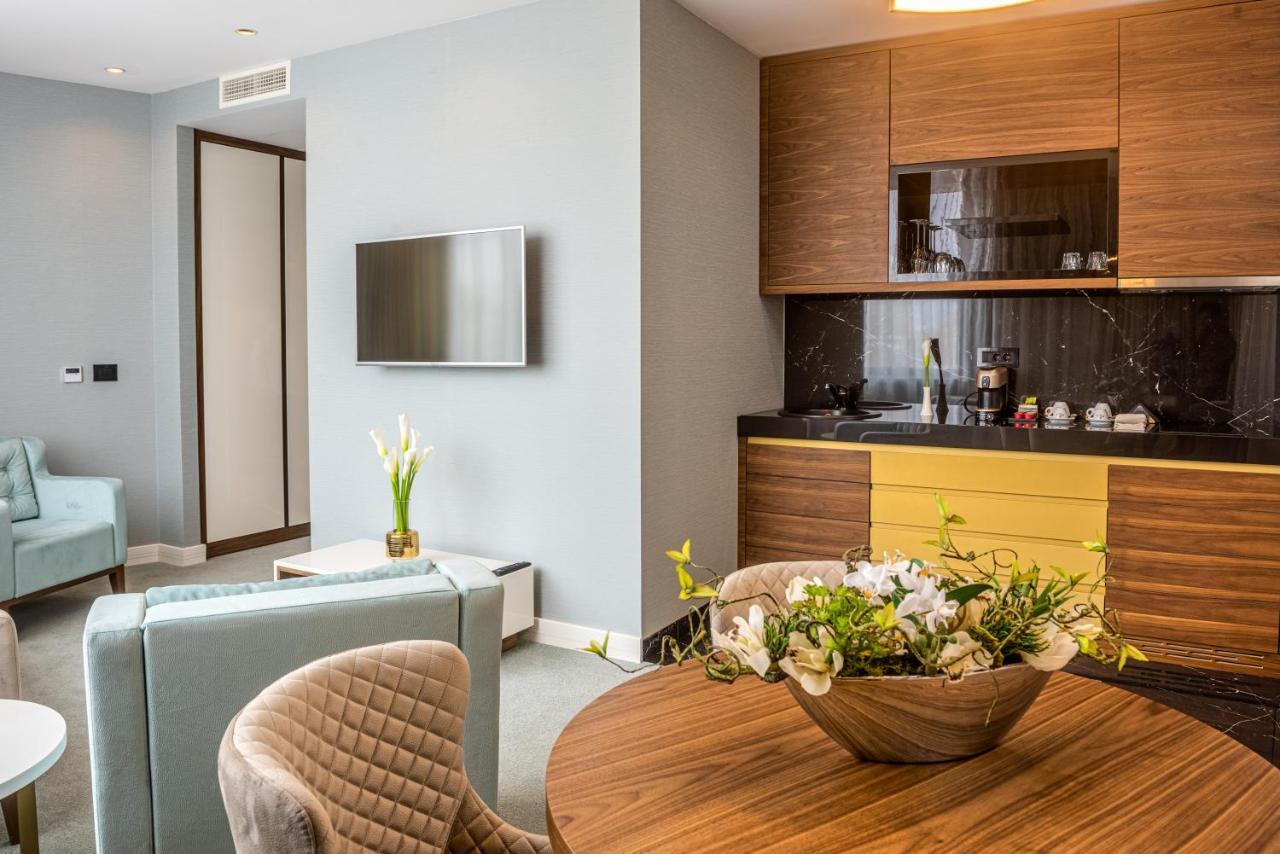 Hotel Pupin 诺威萨 外观 照片 A suite at the hotel