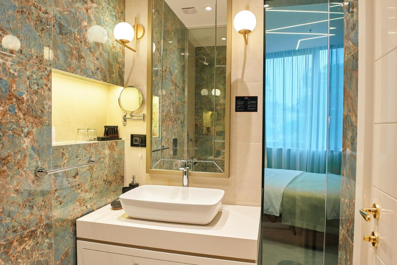 Hotel Pupin 诺威萨 外观 照片 Bathroom